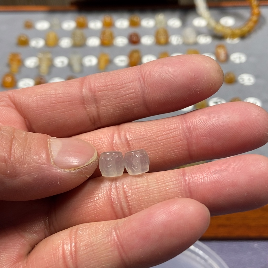 常****玛瑙/玉髓合金颈饰珠