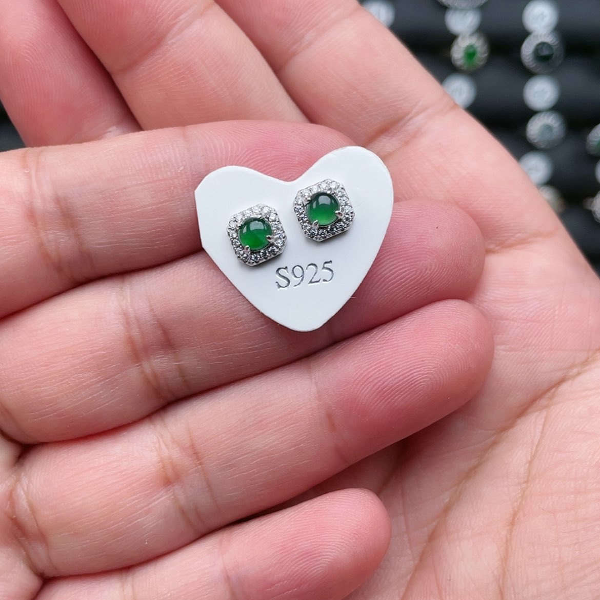 【闪购商品】翡翠银S925镶嵌耳饰兴****行Ooooooo 
