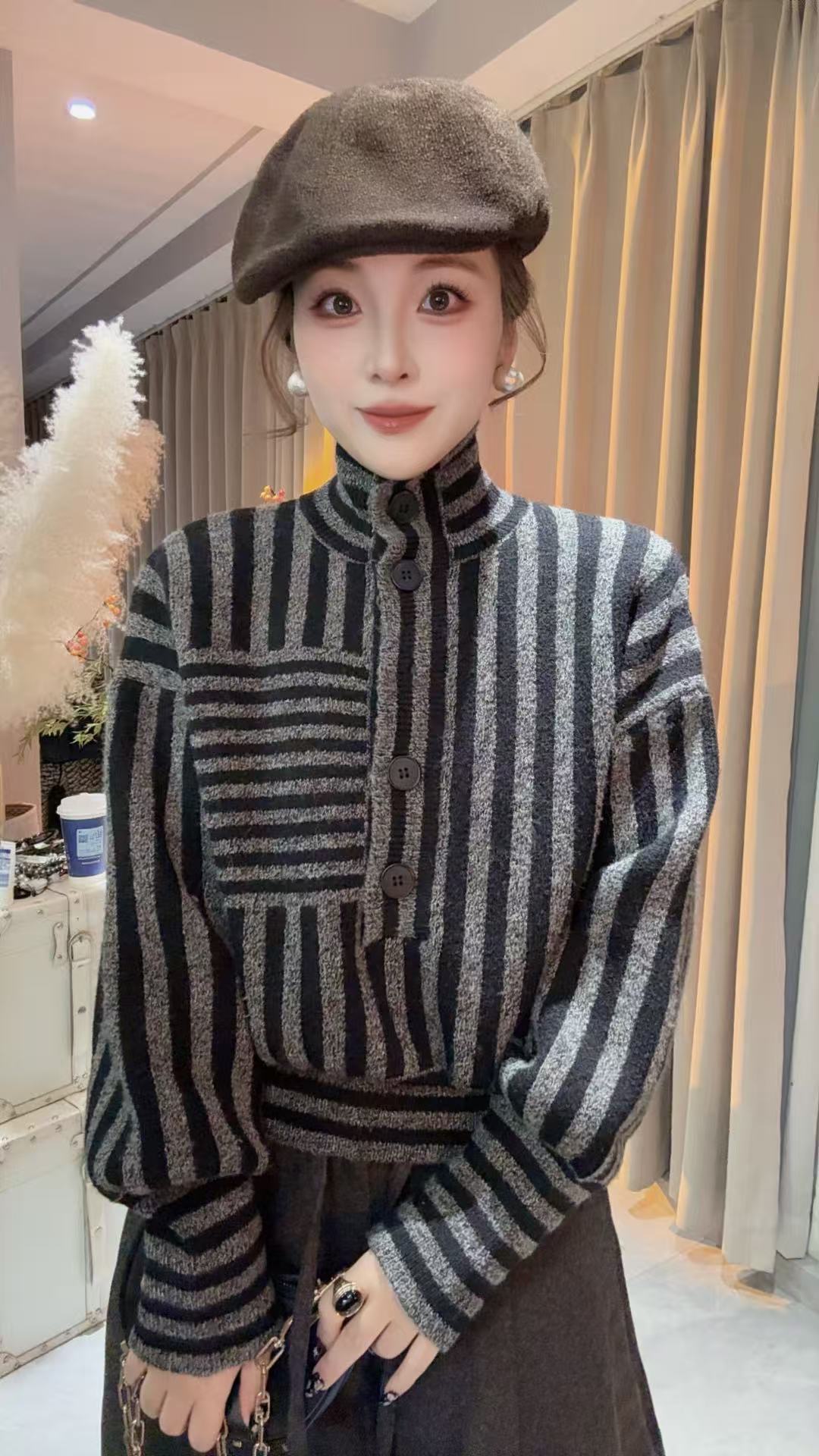 HUIHUI 不规则条纹针织上衣·