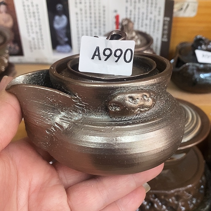 紫砂茶杯可****?柴烧宝盒990