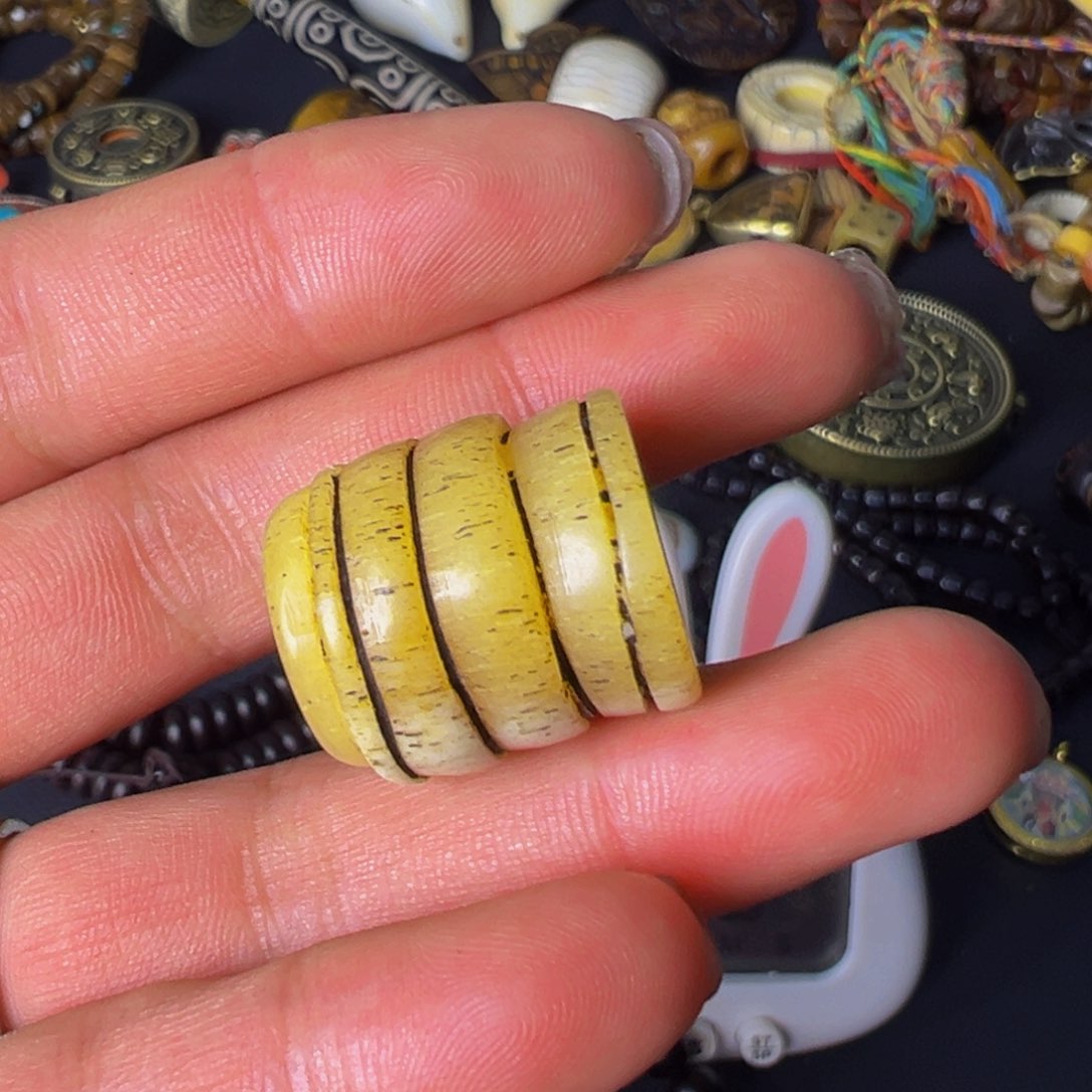 大果紫檀（缅甸花梨）酒*