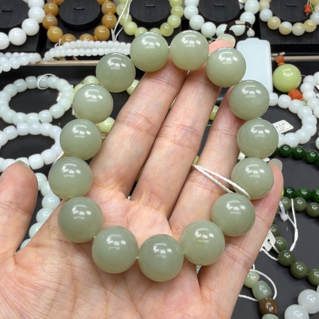 手链未镶嵌和田玉