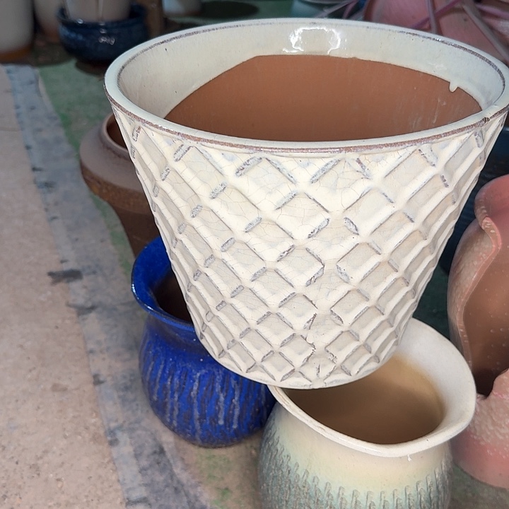 红陶微瑕花盆处理来啦