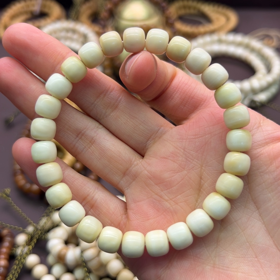 @****吊坠龙脊菩提老型