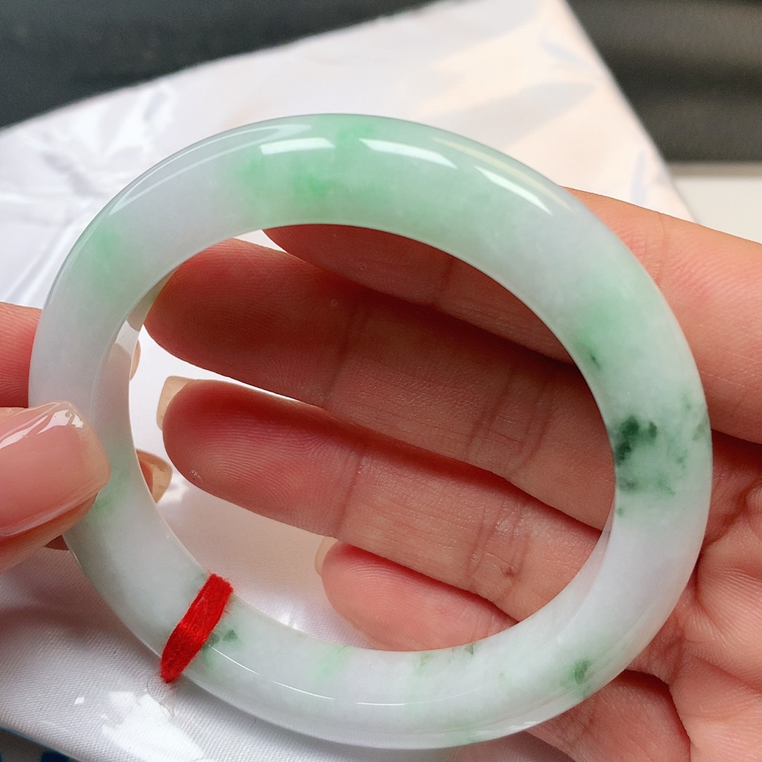 翡翠手镯未镶嵌翡翠手镯304号