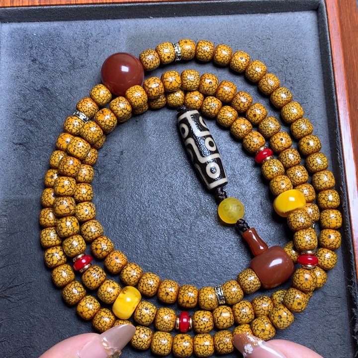 星月菩提吊坠菩提