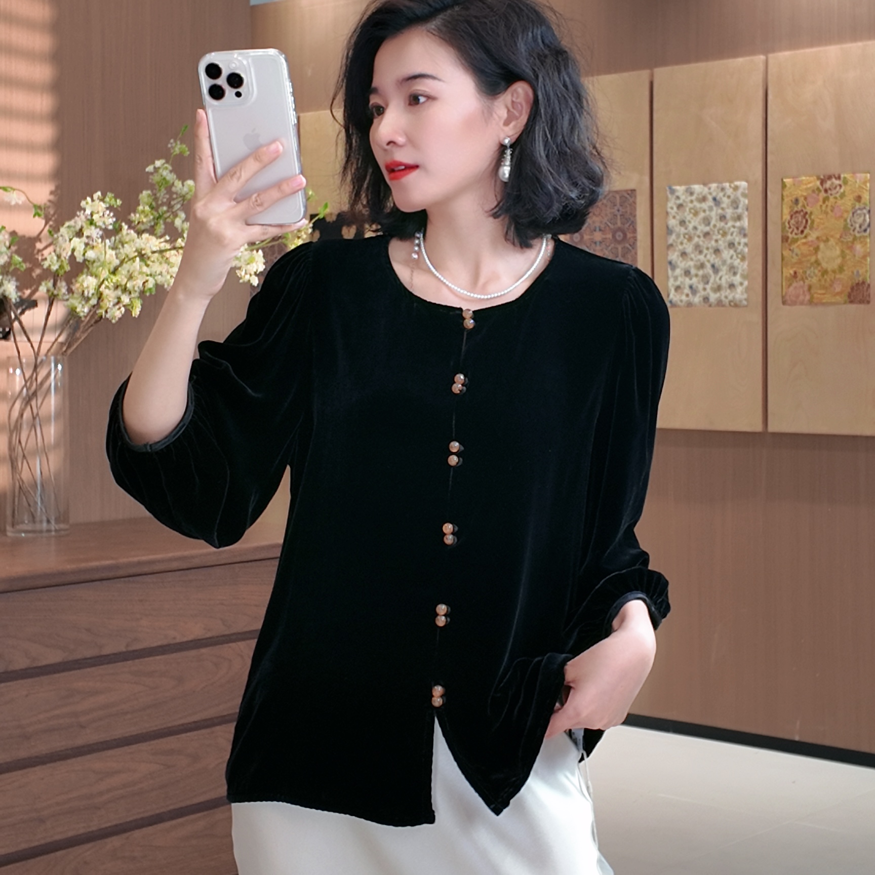 14796真丝丝绒上衣女纯色简约大方宽松遮肉显瘦桑蚕丝外套小衫