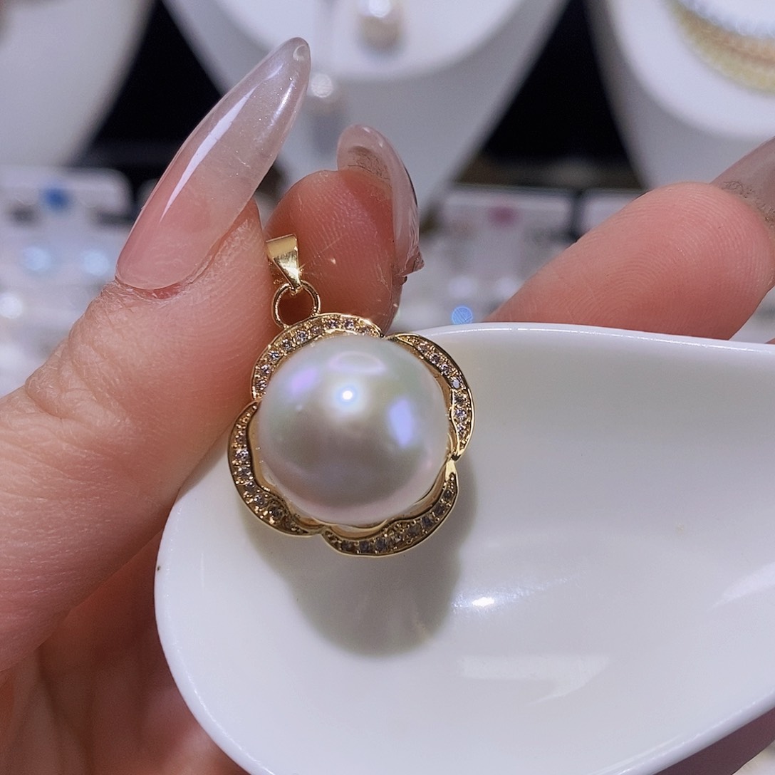 淡水珍珠颈饰合金