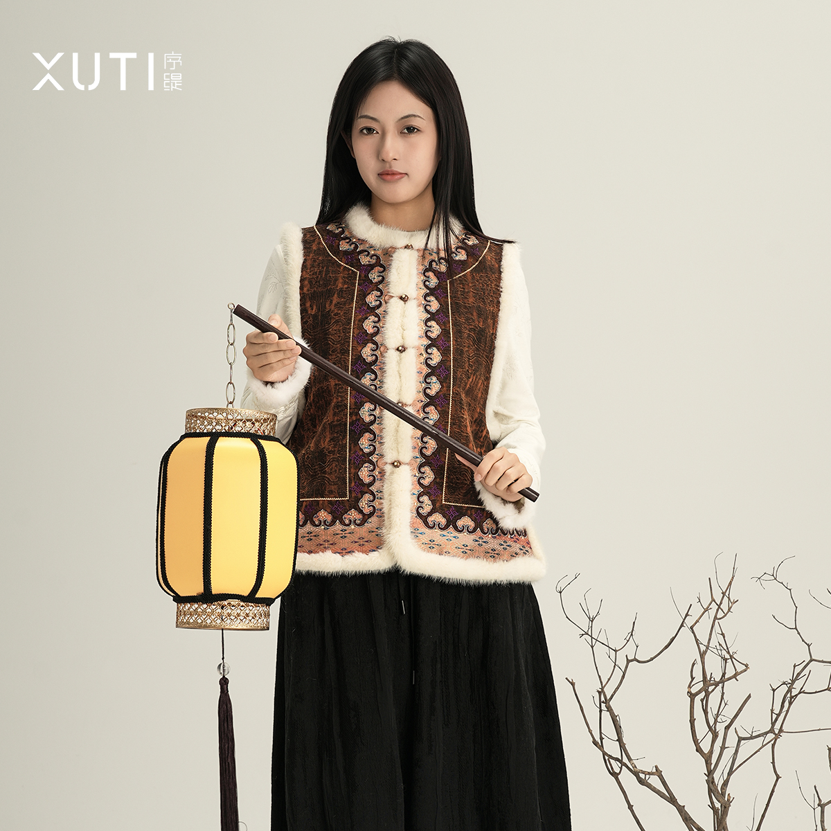 序缇非遗壮锦 桑蚕丝水貂毛马甲通用冬季新中式上衣S10-26397