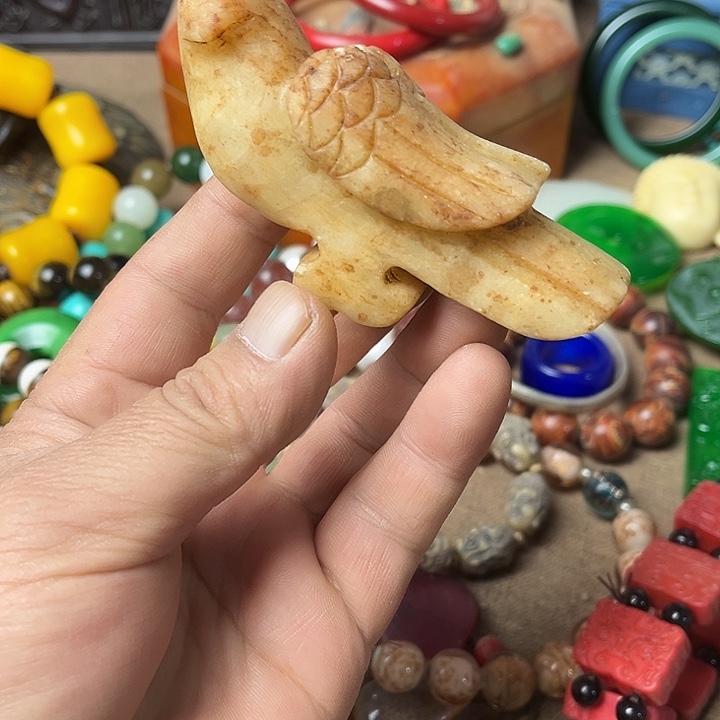 未镶嵌和田玉（糖玉）挂件