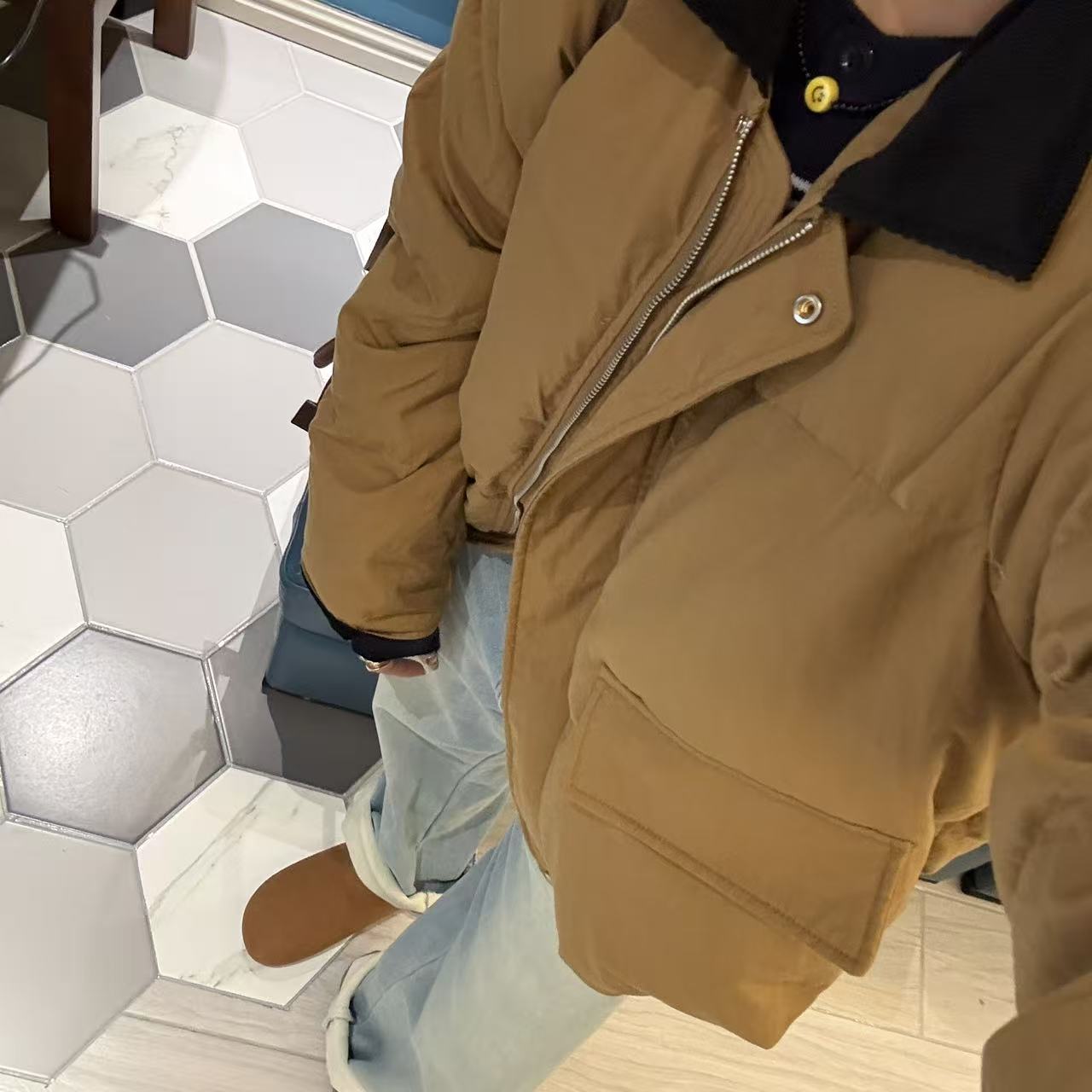 SISTERS【威尼斯】翻领撞色羽羽外套