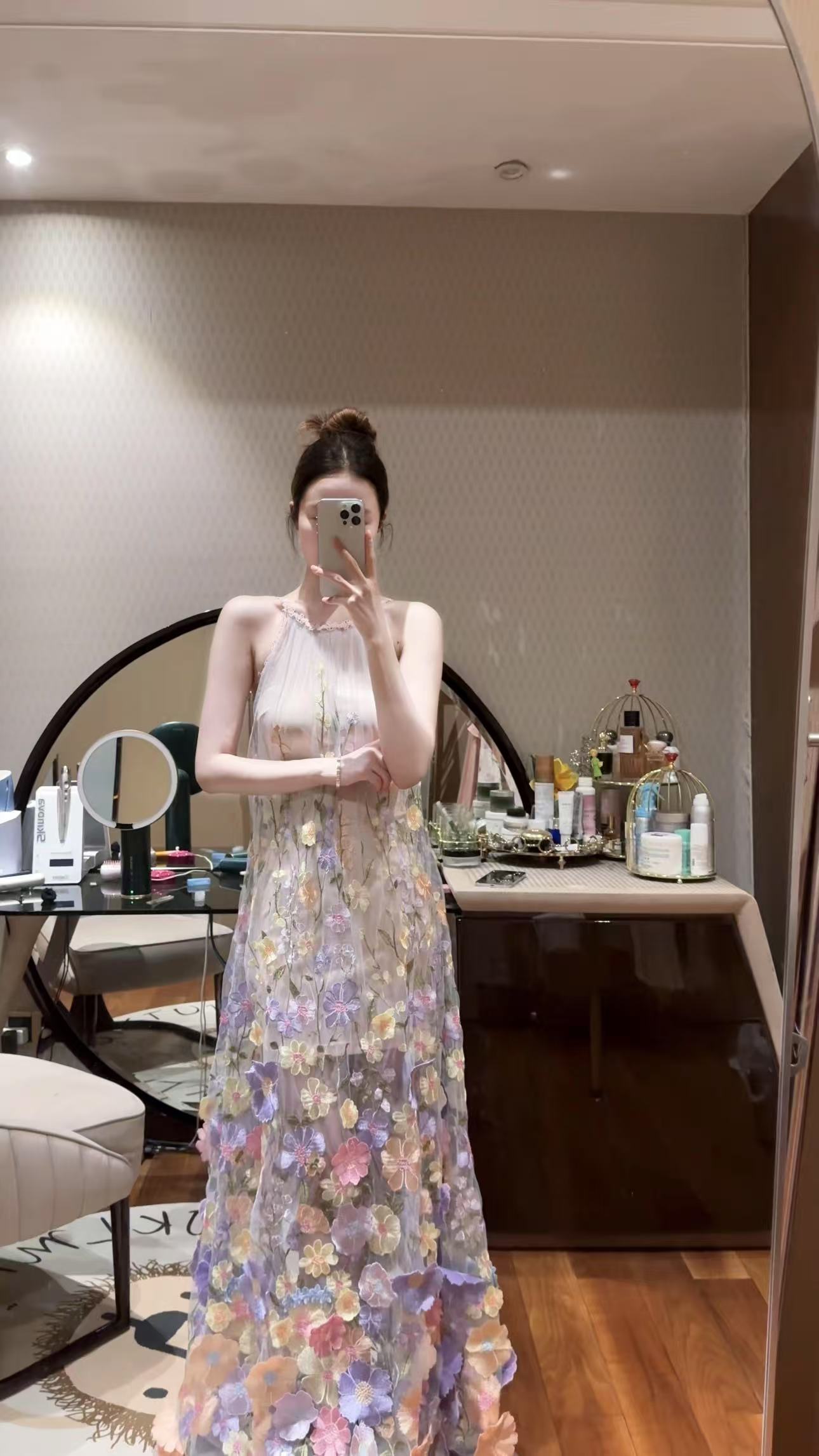 闪闪定制 莫奈花园 度假风沙滩海边气质立体碎花法式吊带裙2538