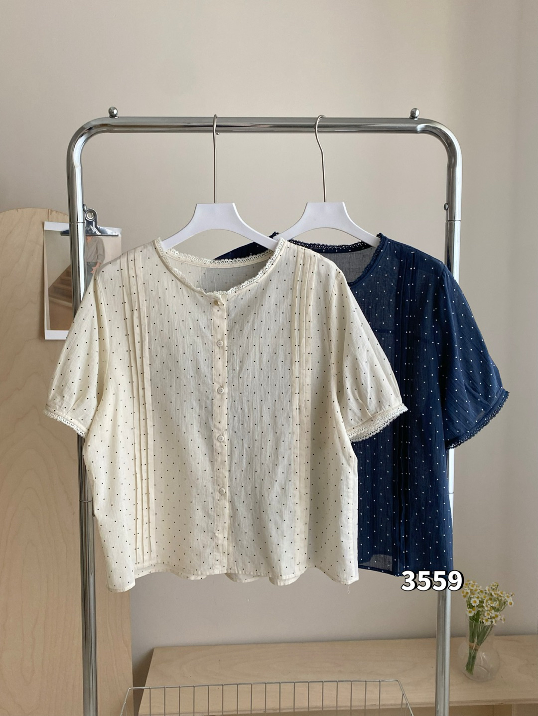 3559 夏季韩系波点减龄短袖衬衫