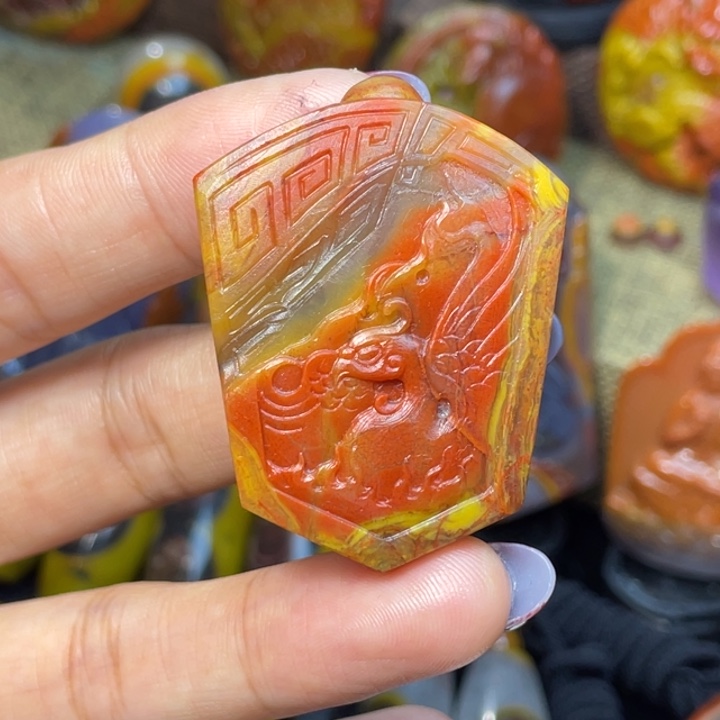 玛瑙/玉髓足银镶嵌珠宝奇石北票仿古龙凤盾牌1999