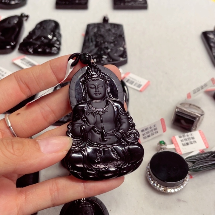 颈饰未镶嵌翡翠唯*