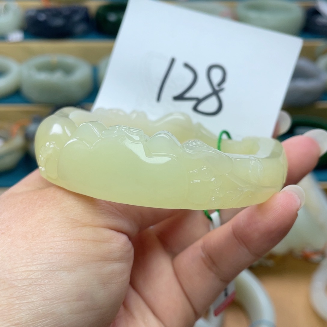 未镶嵌手镯和田玉圈口59