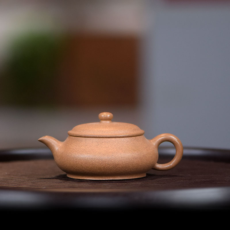 阎记抟砂 五彩段 明炉壶 海棠底  原矿喝茶壶S7 0102 46