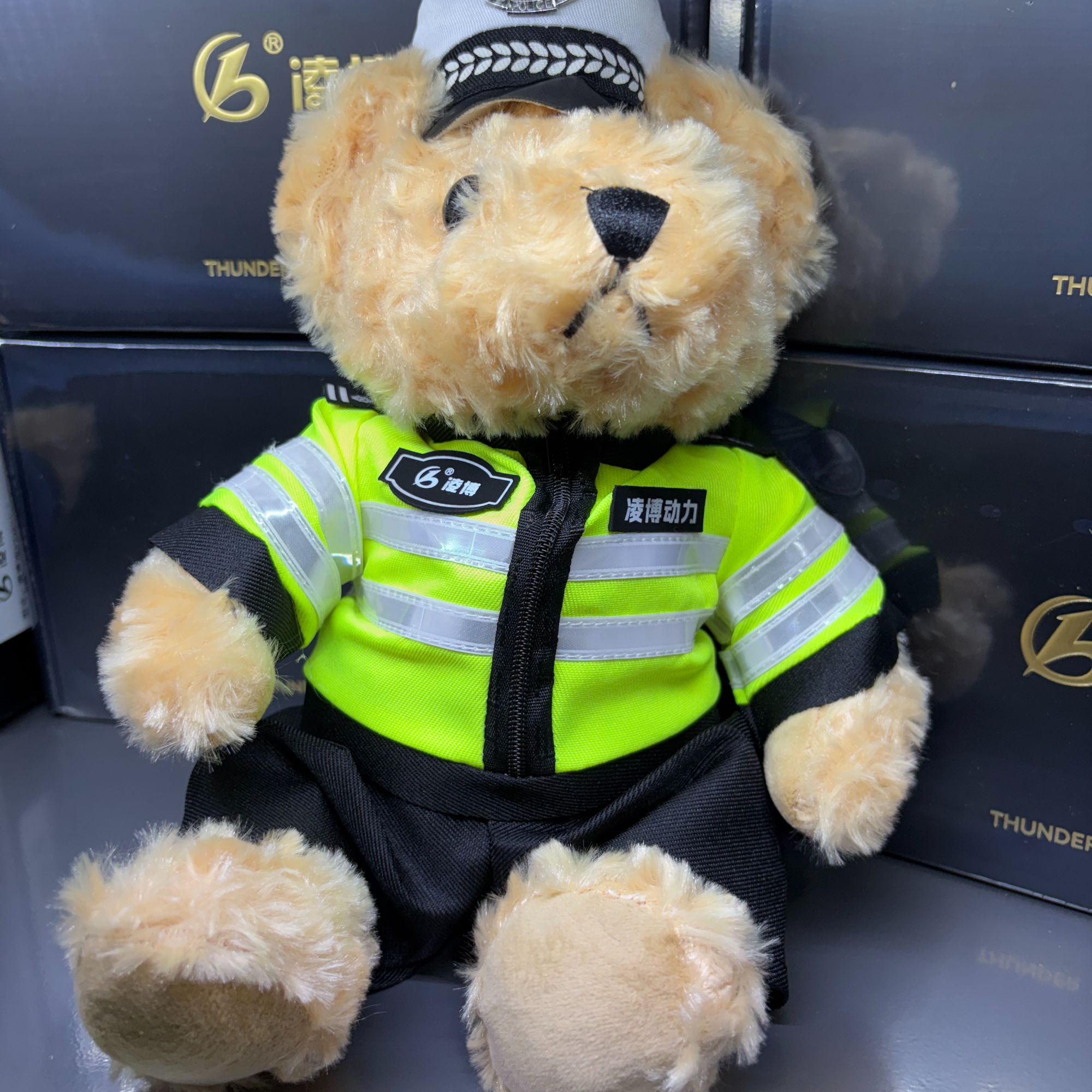 警察小熊毛绒公仔交警消防玩偶礼物女生日玩具