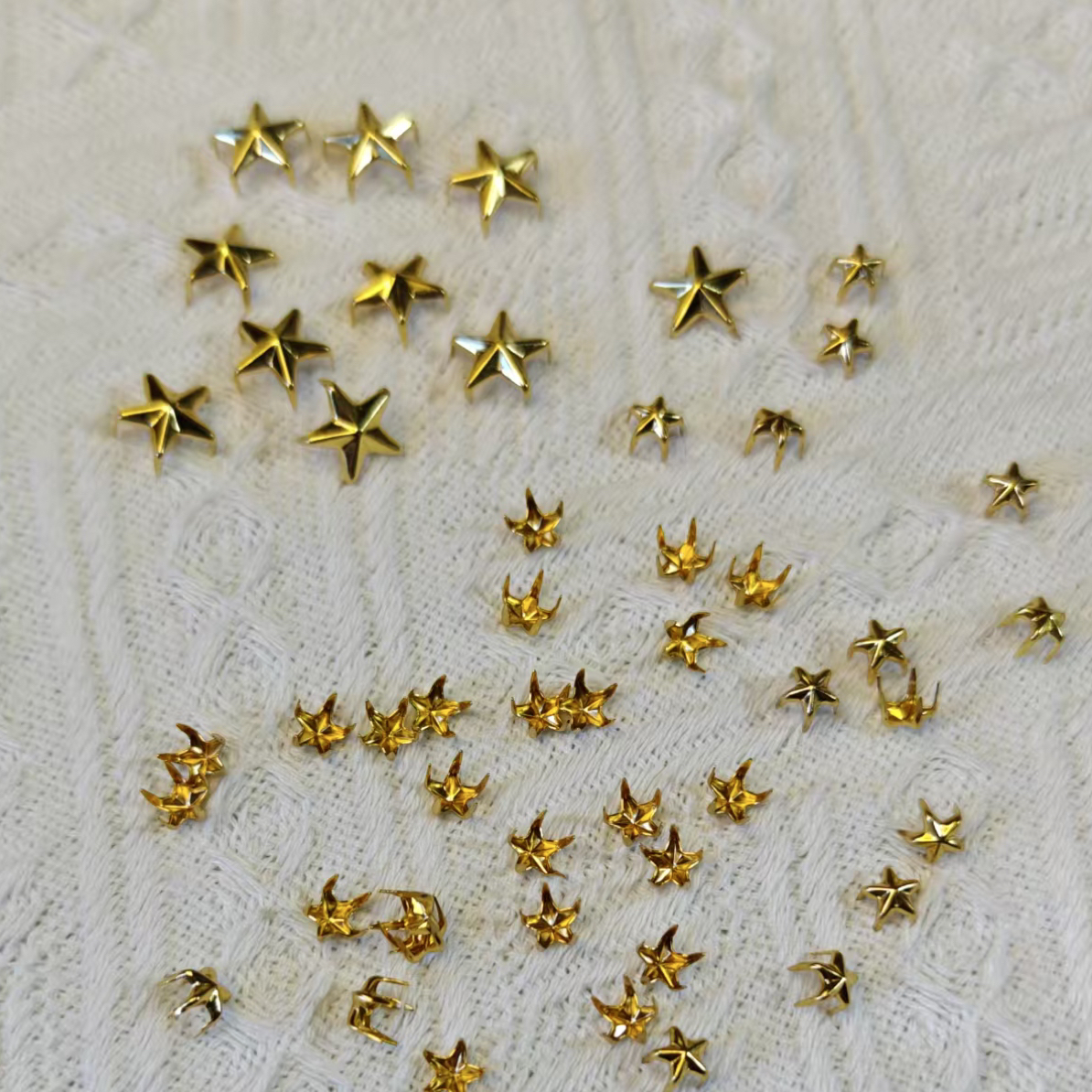 金钰手作钩织玩偶配件五角星大10mm10个，5mm40个