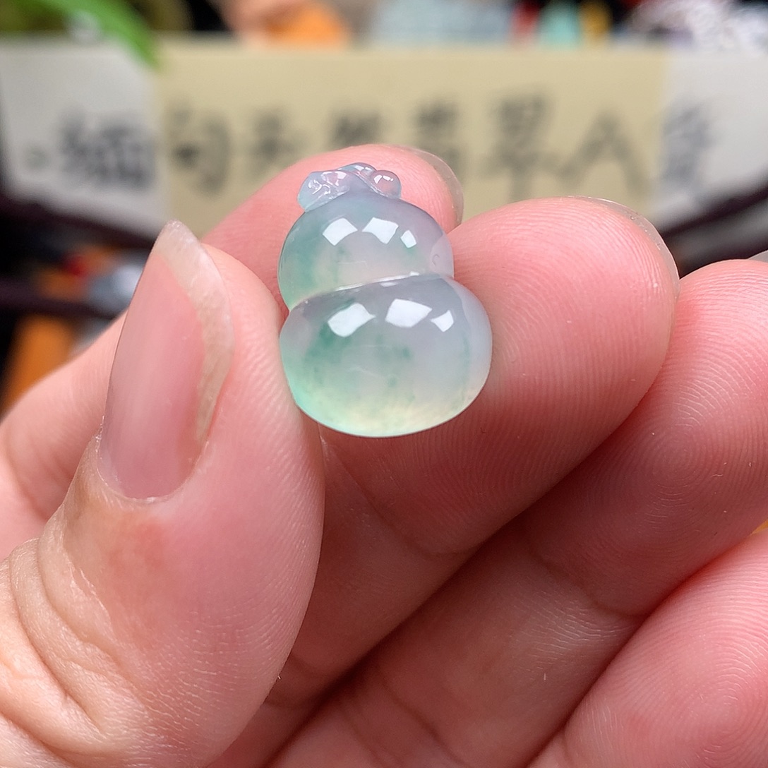 翡翠散珠18K金镶嵌缅甸天然A货翡翠冰种葫芦