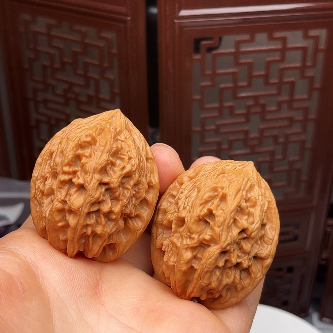 文玩核桃把件大沽石