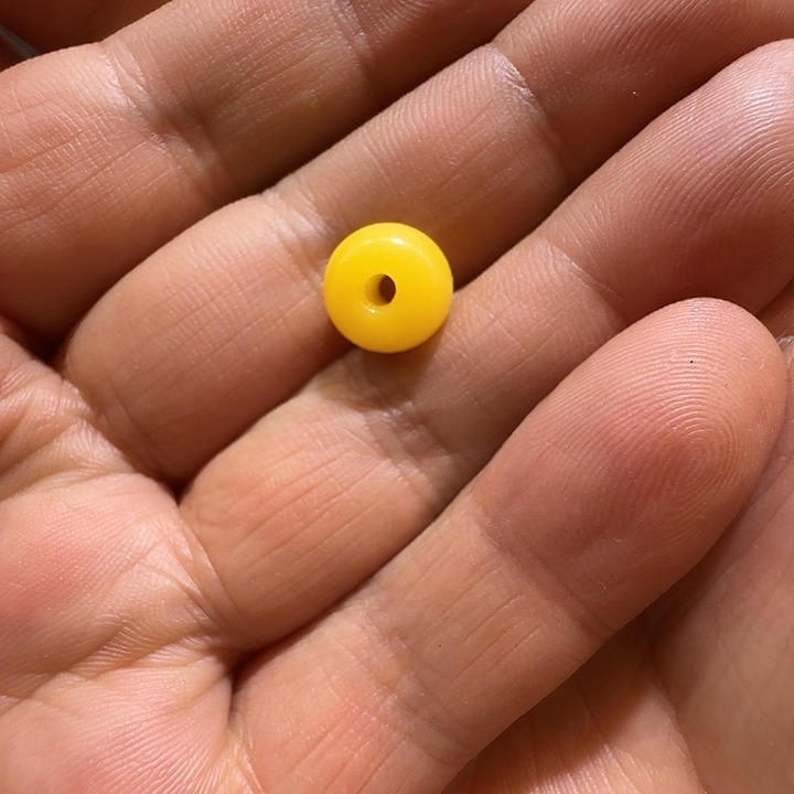 桂*仔鸡油黄蜡单颗珠子