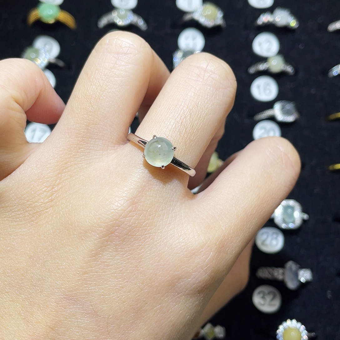 翡翠未镶嵌戒指戒指