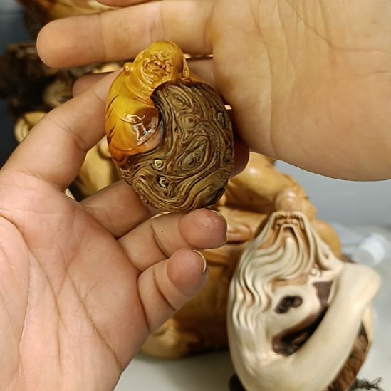 柏木（崖柏）太行崖柏笑佛手把件