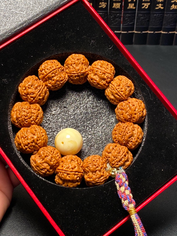 新品金刚菩提手串10号（梅花终结者）