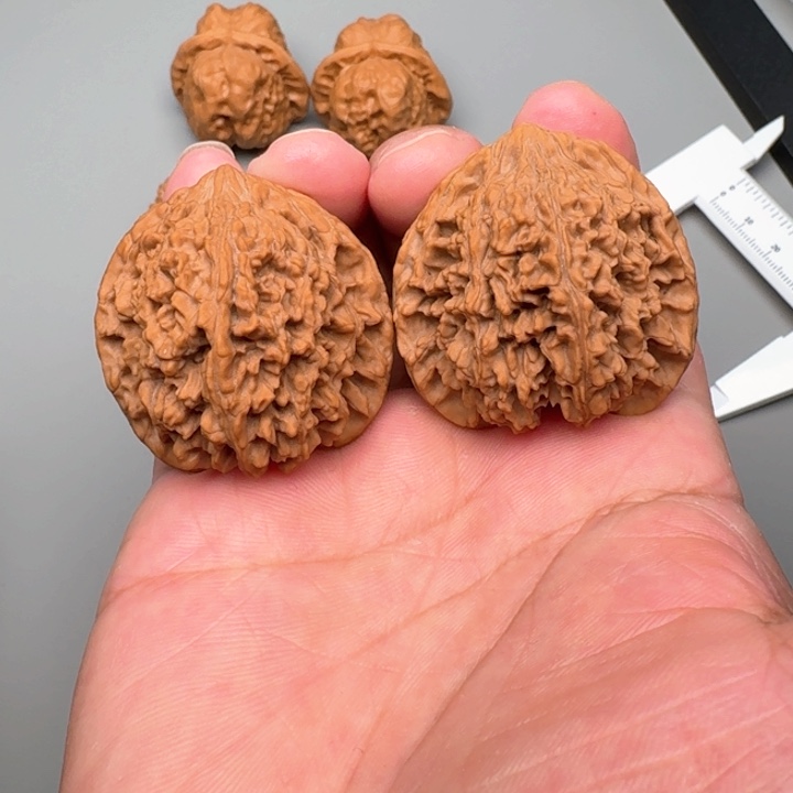 文玩核桃把件满天星41+