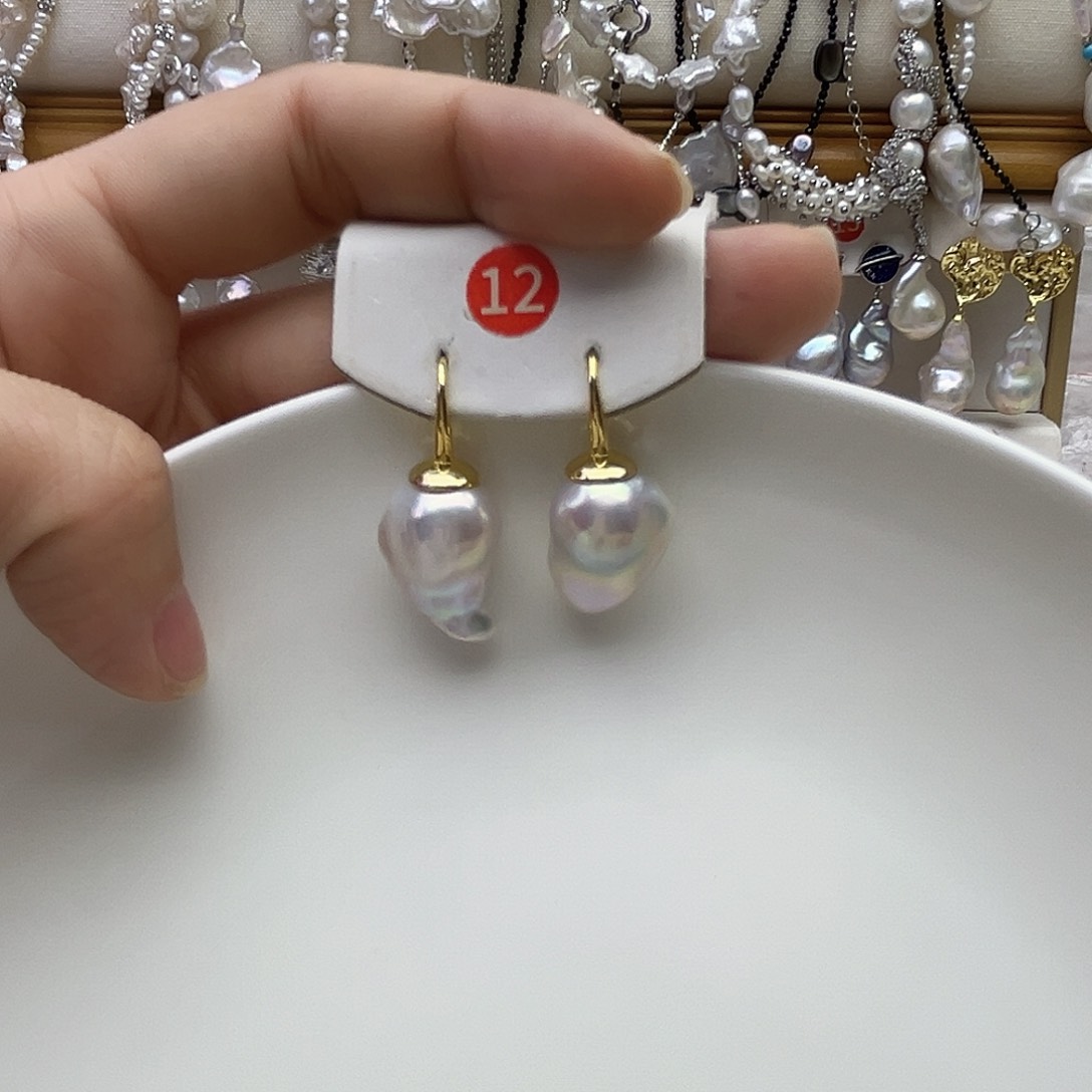 淡水珍珠耳饰未镶嵌