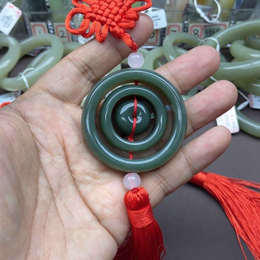 和田玉吊坠(不含链)未镶嵌炎*