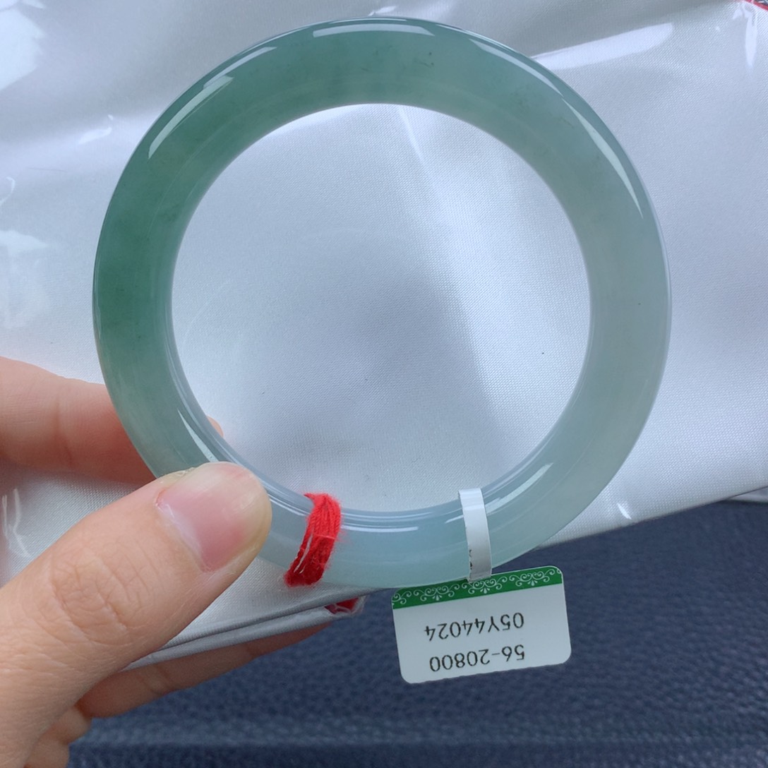 翡翠手镯未镶嵌56.2圆