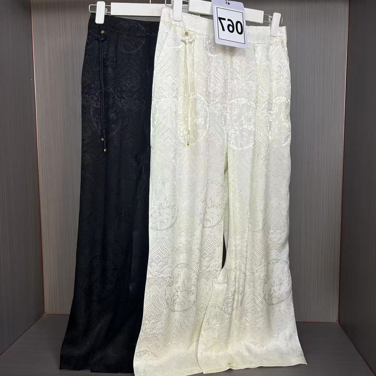 067【柜柜货】新中式提花通体龙鳞纹时尚百搭休闲直筒裤97到102