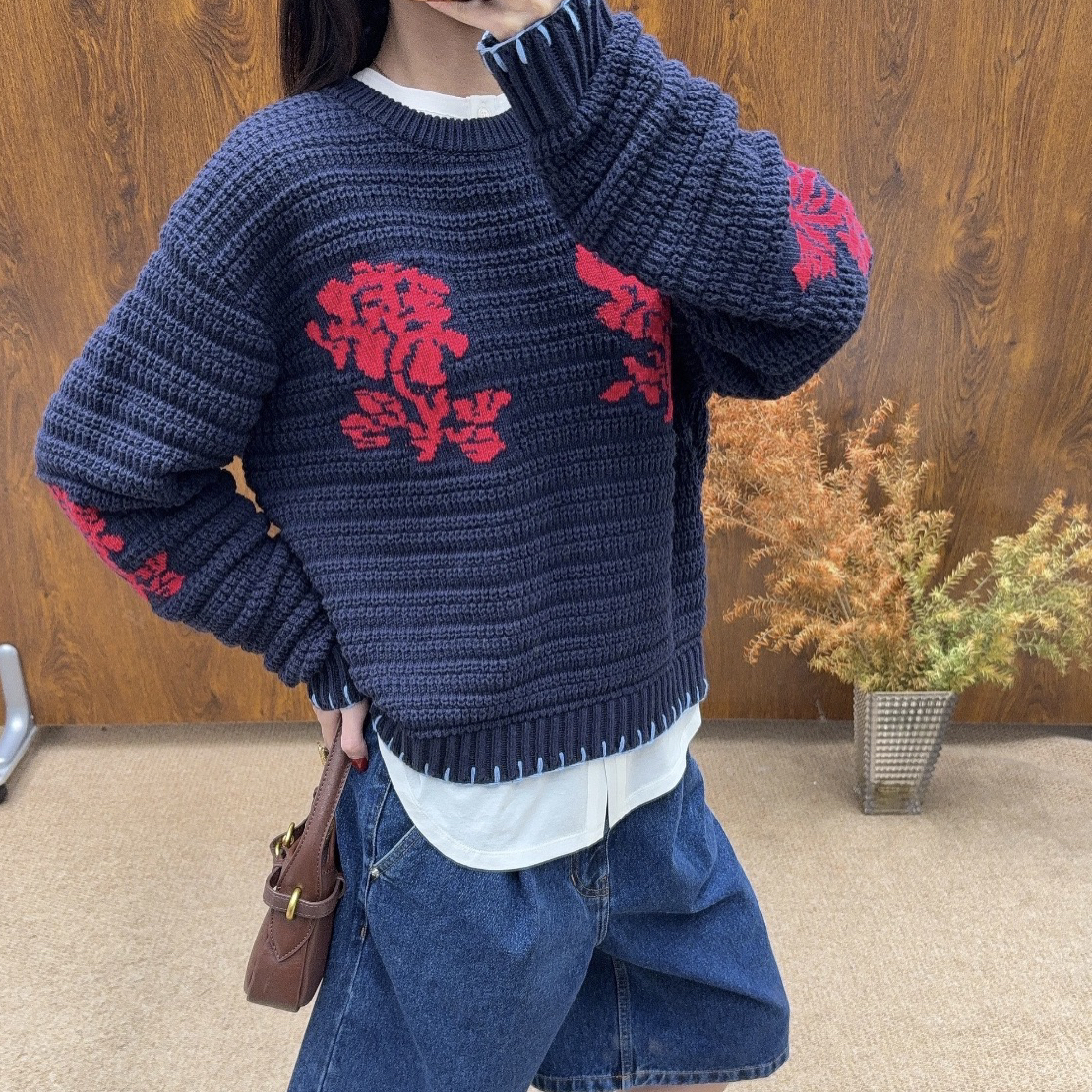 XIHaokan 早春花朵刺绣圆领长袖针织毛衣