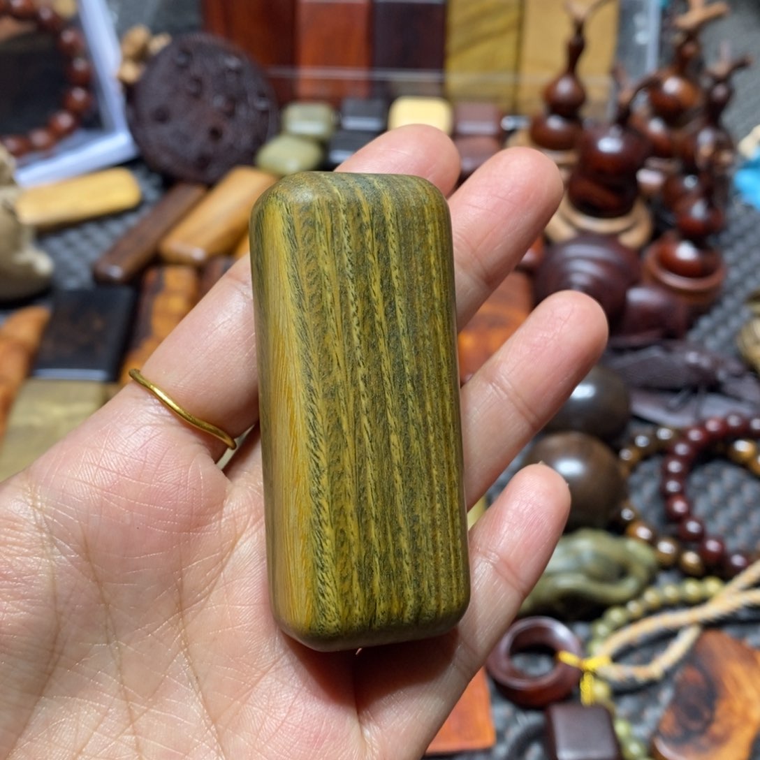 木小*绿檀木木块一个