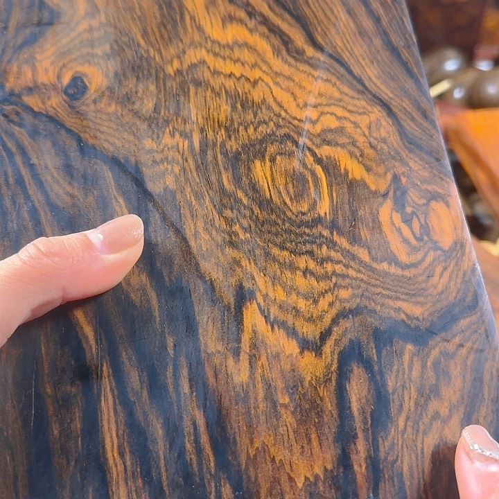 微凹黄檀（南美大红酸枝）清****月