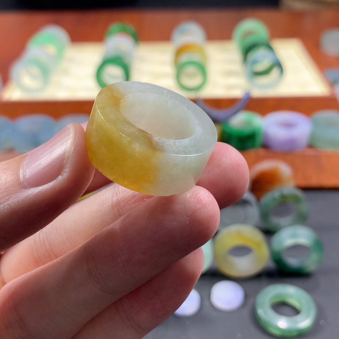 定制翡翠未镶嵌西****总