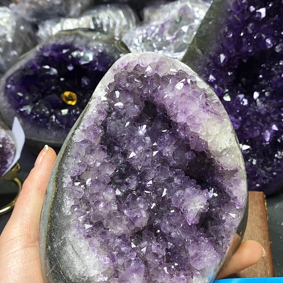 水晶大型摆件（非配饰）未镶嵌