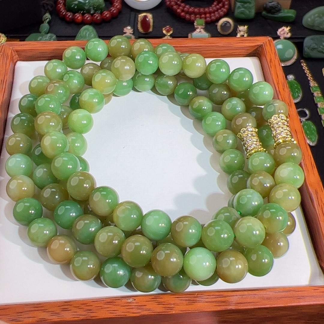 和田玉黑羊洞碧玉8mm108珠串未镶嵌