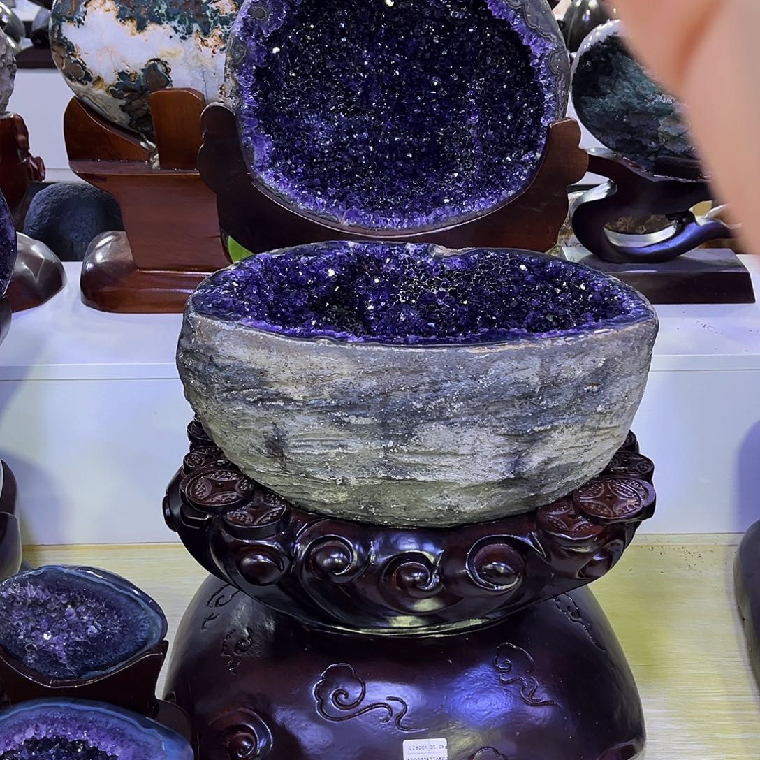 未镶嵌紫晶大型摆件（非配饰）懂