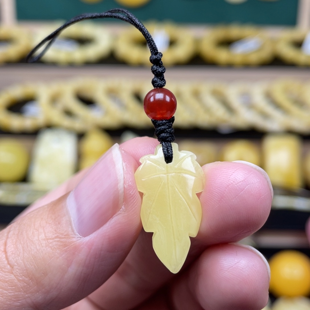 琥珀裸石未镶嵌琥珀蜜蜡