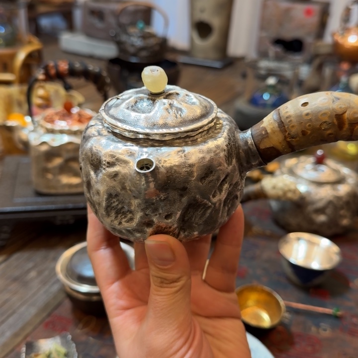 S***生侧把银壶侧把银壶