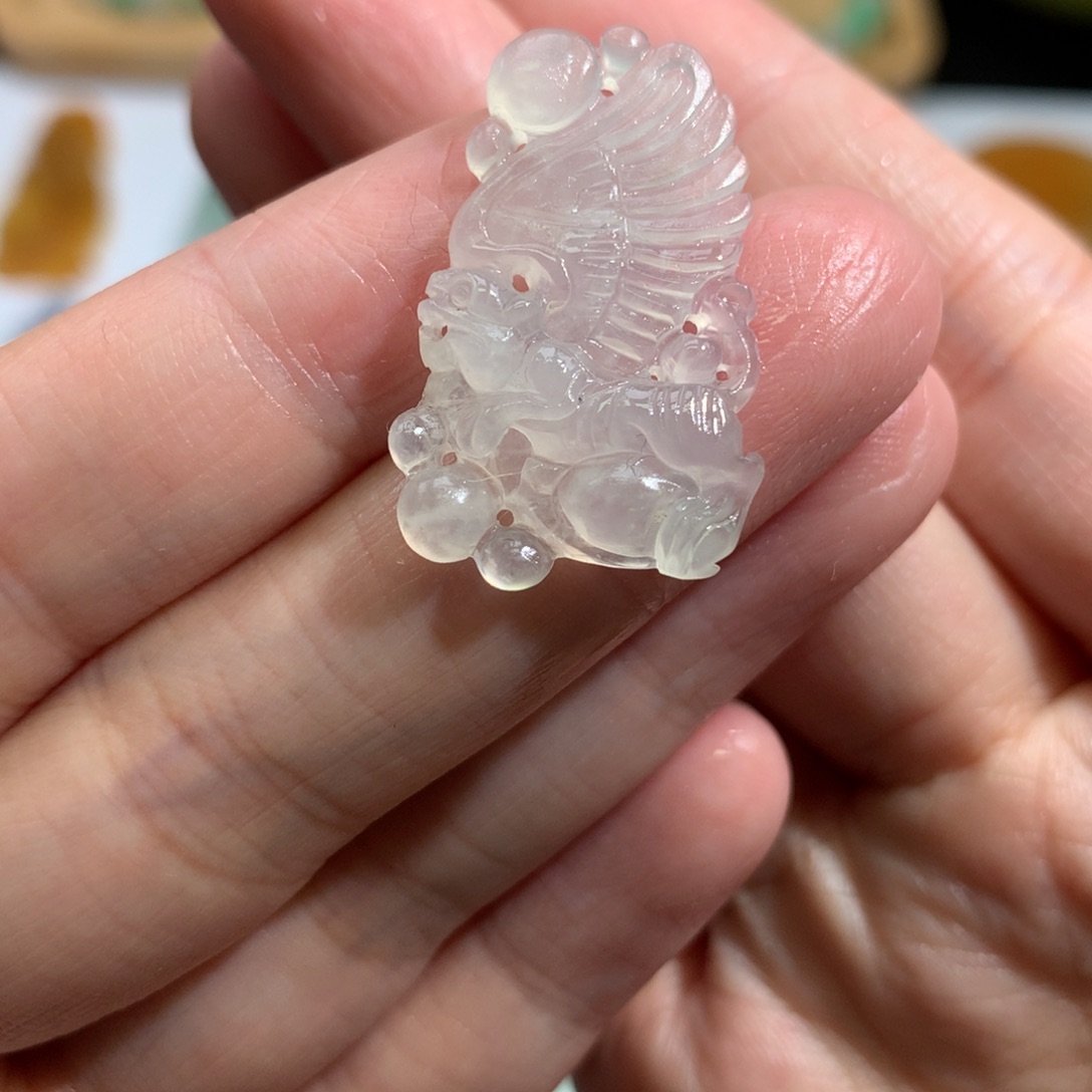 定制翡翠未镶嵌如虎添翼