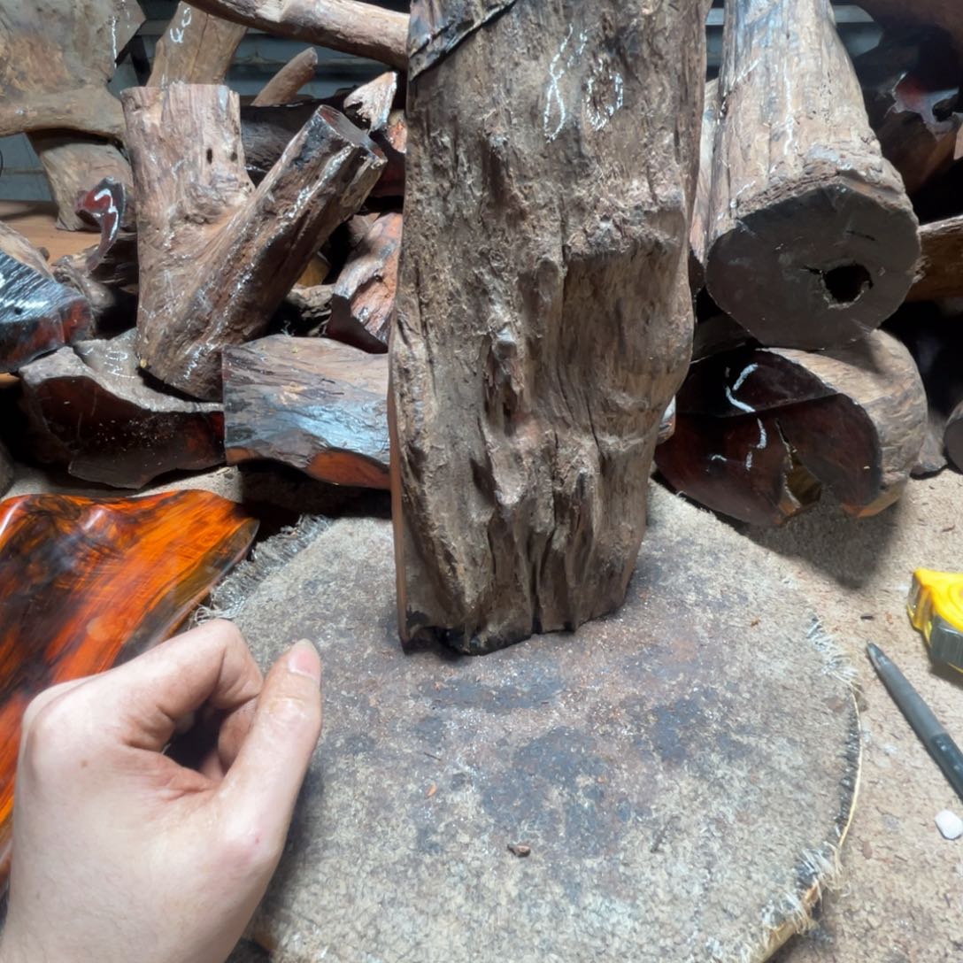 【闪购商品】交趾黄檀（大红酸枝）可**爷