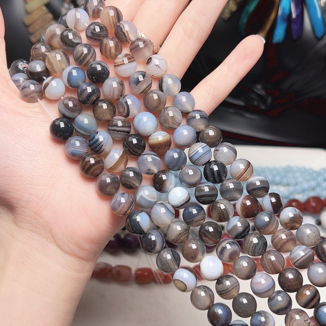 玛瑙/玉髓合金珠宝半成品x533。寒潭凝墨灰圆珠光面玛瑙一条9mm