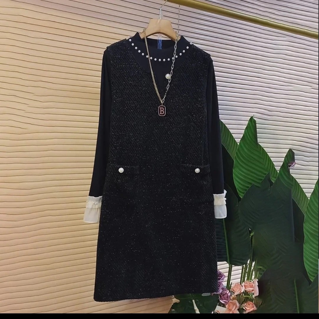 《大亭家》半高领钉珠蕾丝打底衫小香风细闪马甲裙两件套大码女装