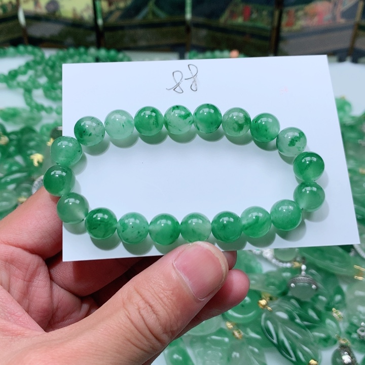 石英质玉颈饰未镶嵌