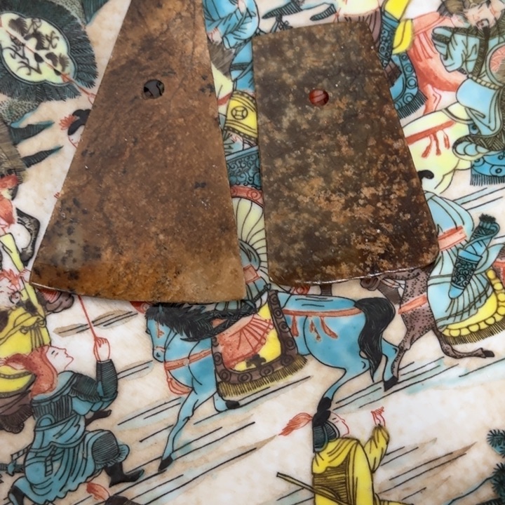 摆件退****？v h b v h h h b h h