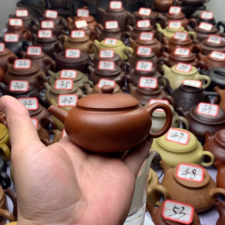 紫砂茶壶出**生宜兴紫砂